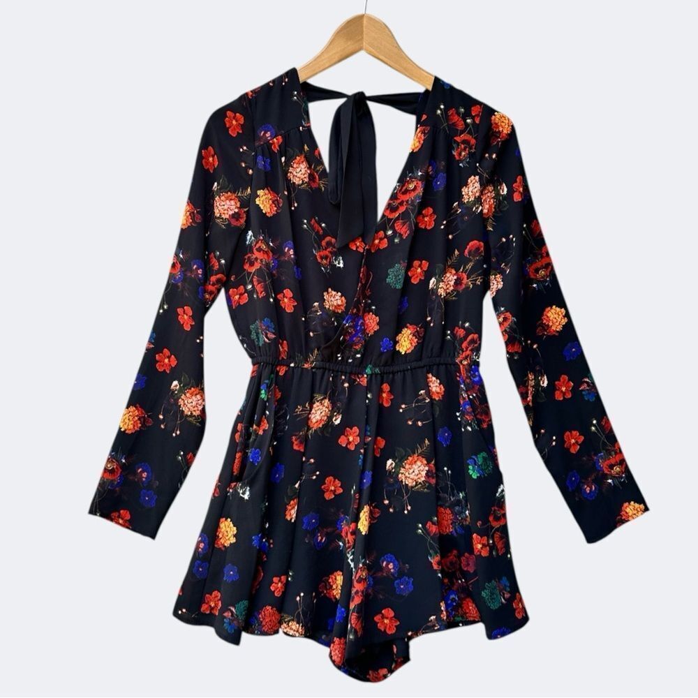 🎉5 for $45🎉 GB Floral romper jumpsuit size XS